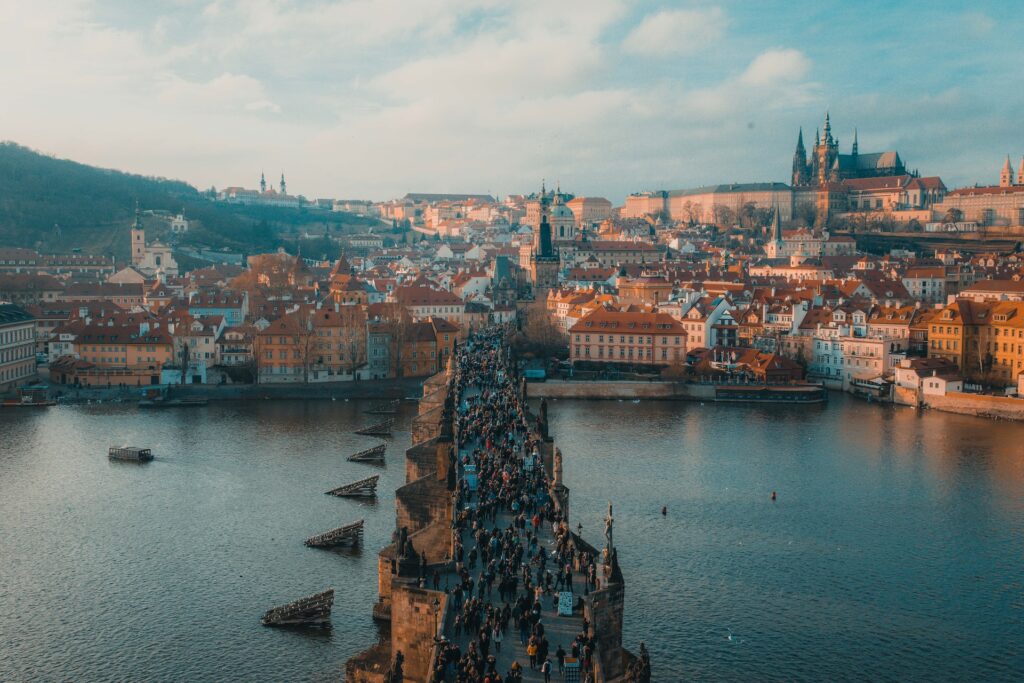 ponte carlo di praga storia e curiosità