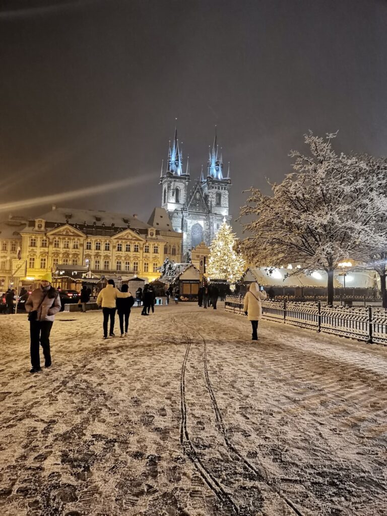 Quartiere di Praga Hradčany: veduta del castello