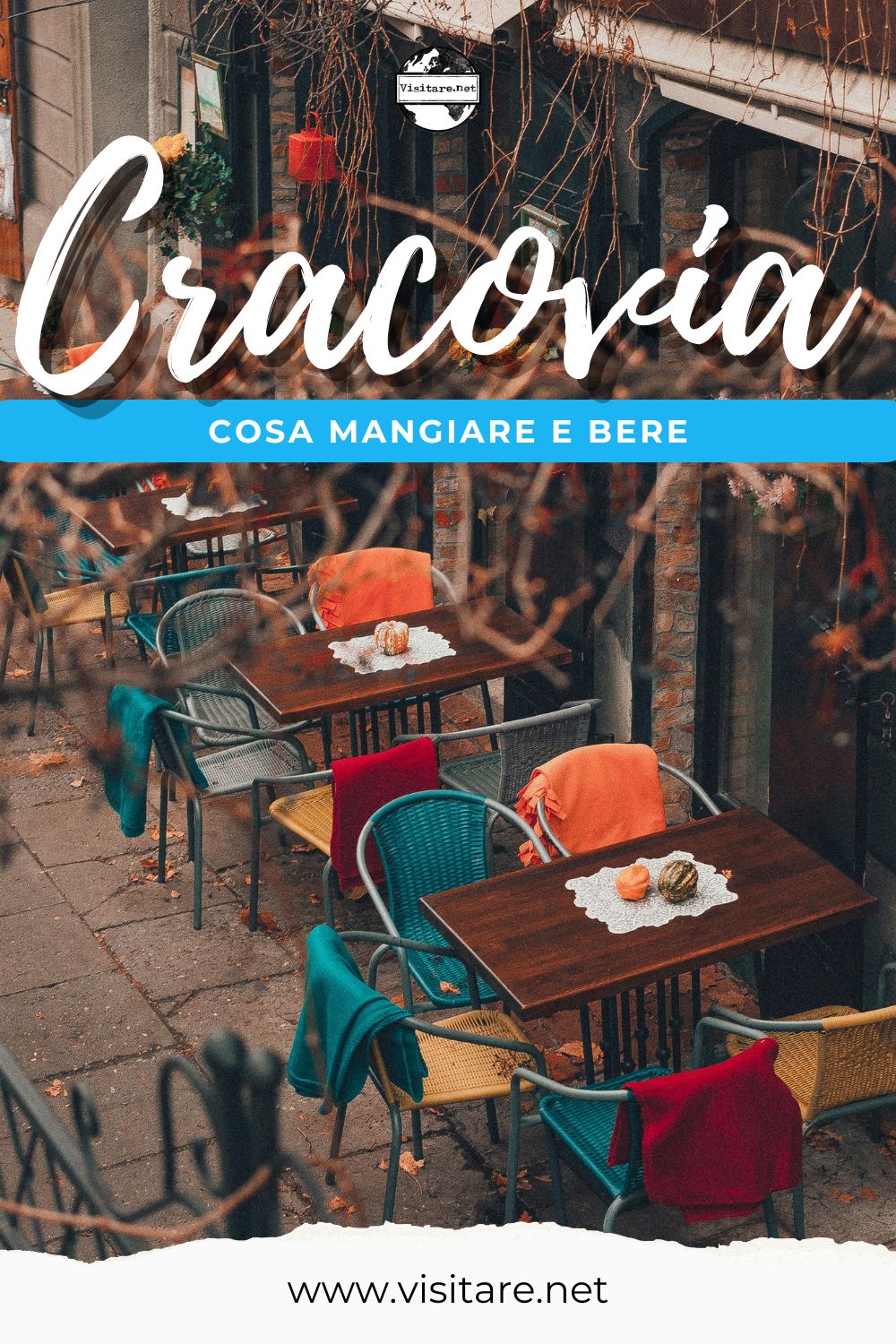 Assaggia i pierogi tradizionali e scopri le bevande tipiche di Cracovia nei locali storici. #PierogiCracovia #CiboCracovia #BevandeCracovia #CracoviaTradizione