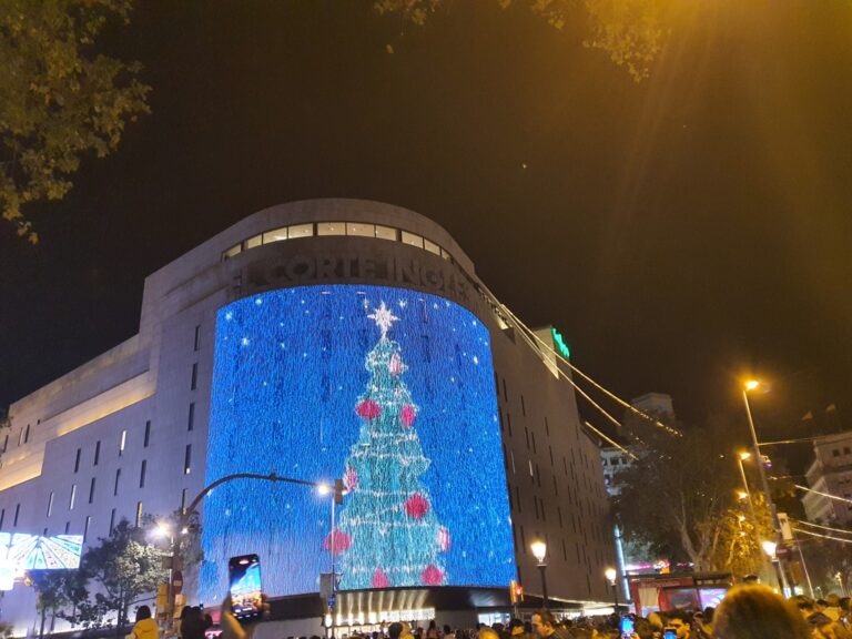 Luci di Natale 2024 a Barcellona