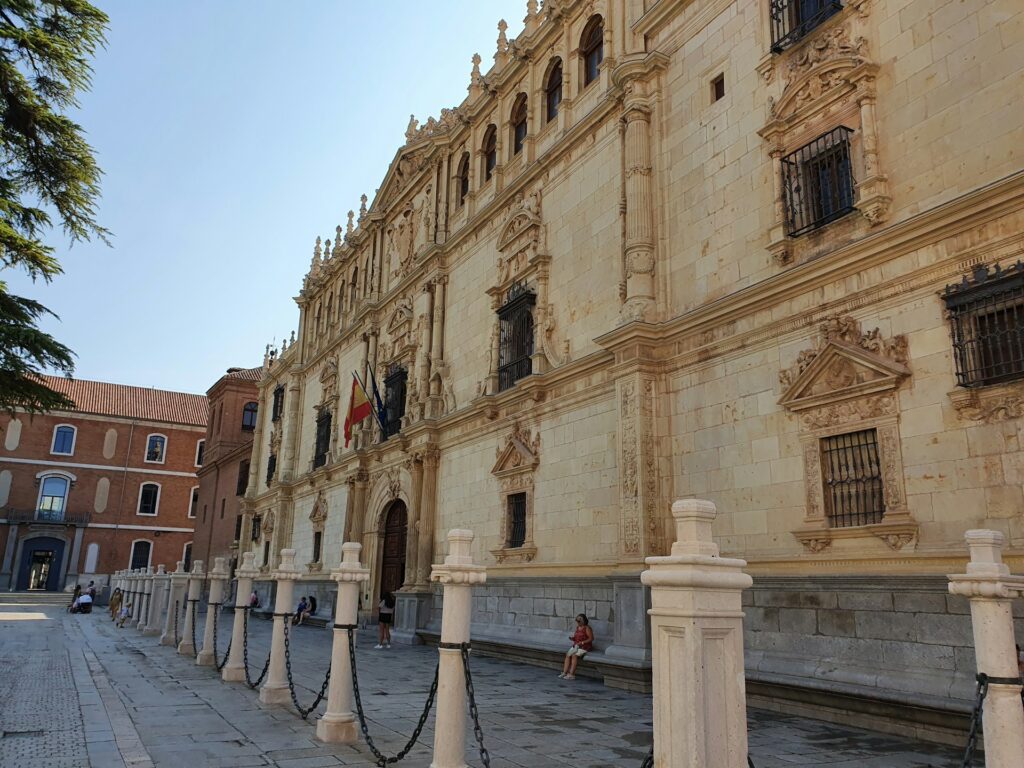 alcalá de henares spagna cosa vedere e fare