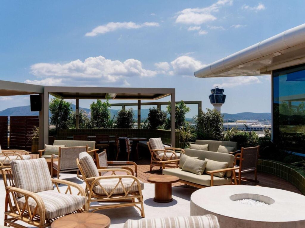 hotel vicino aeroporto atene
