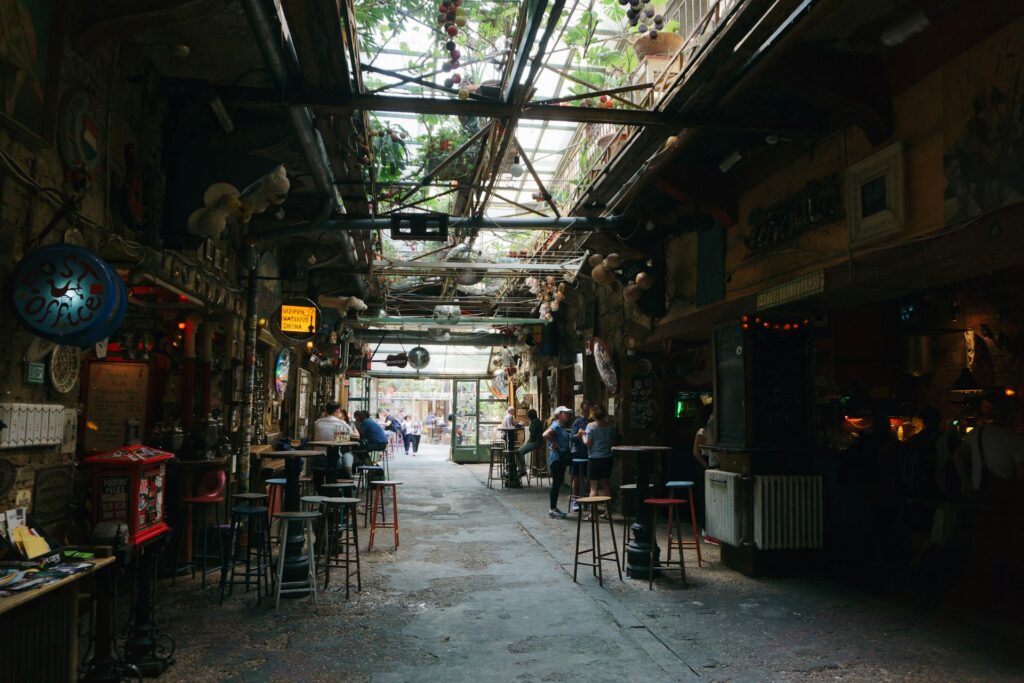 Budapest ruin pub Budapest ruin bar