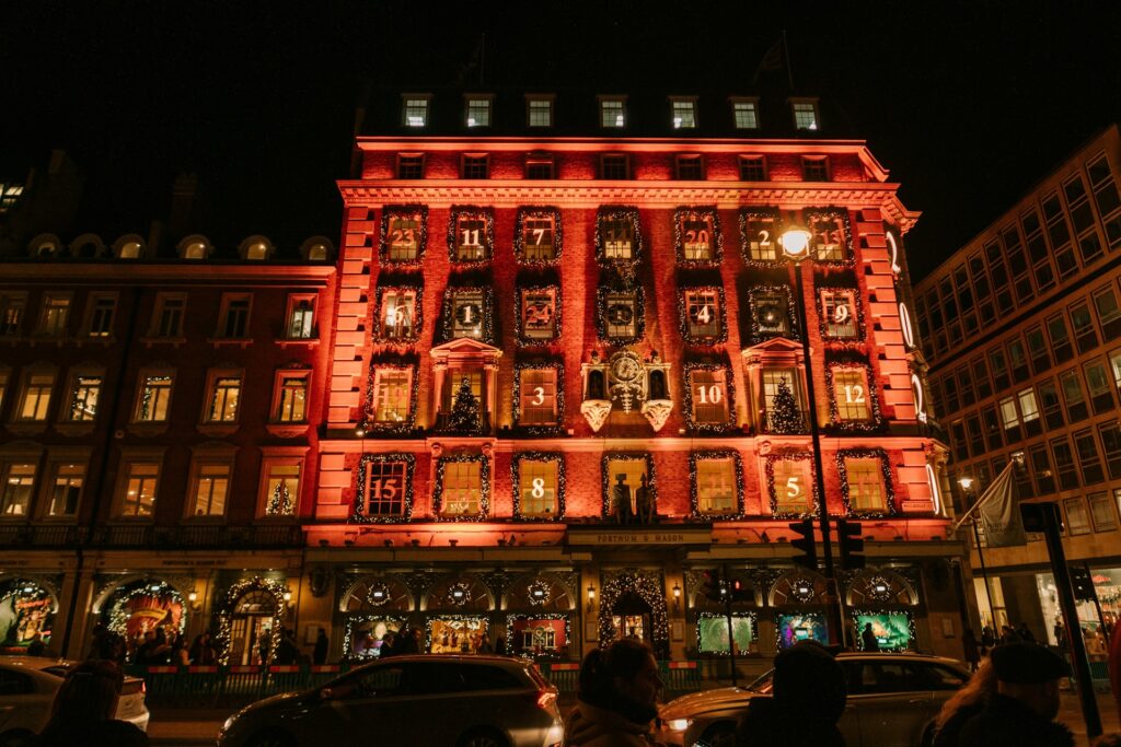 Londra a Natale cosa fare e vedere a natale a londra fortnum and mason