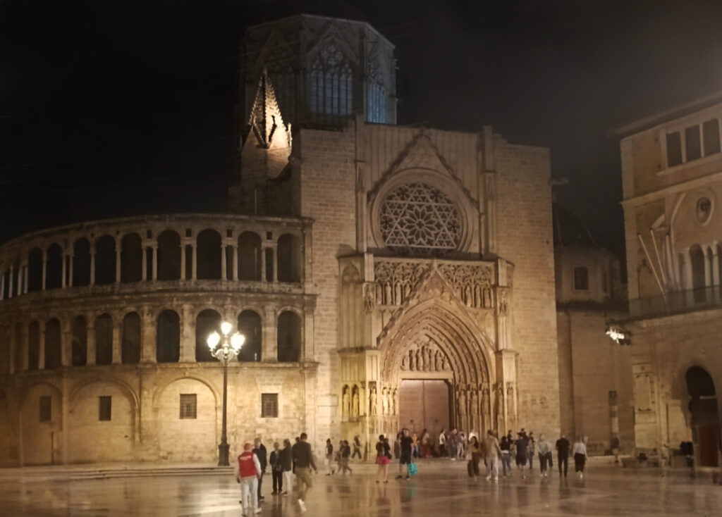 La cattedrale di Valencia e torre del Miguelete biglietti foto interni gratis