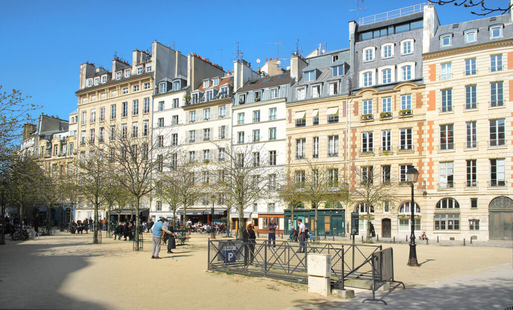 place dauphine parigi immagini