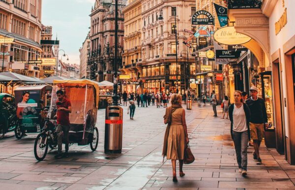 Il valzer viennese: Johann Strauss e l’anima musicale di Vienna