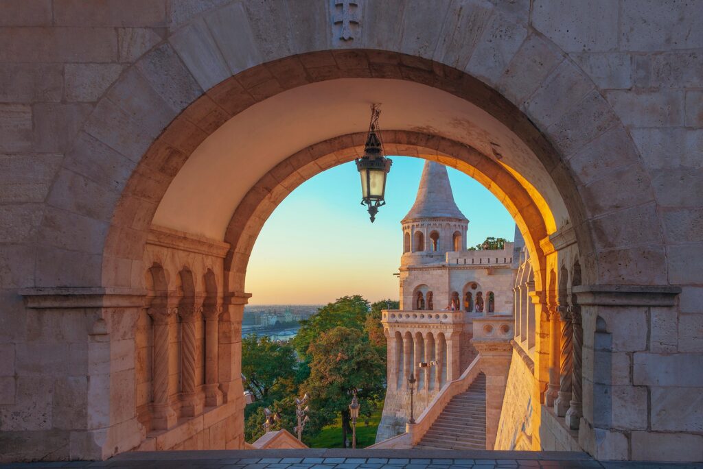 free tour di budapest in italiano di sfumature