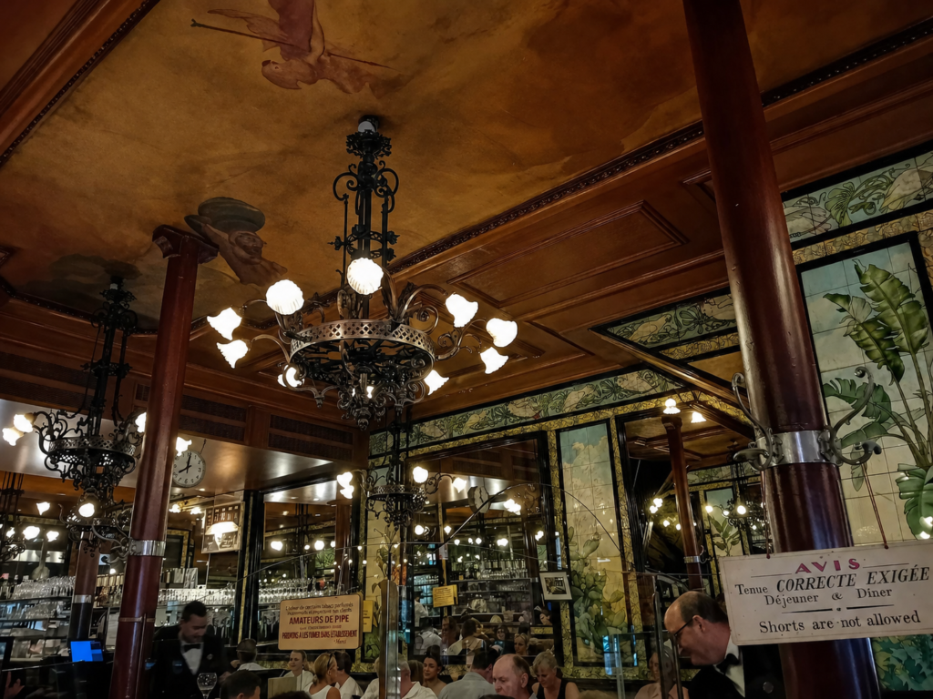brasserie lipp restaurant paris