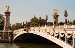 pont alexandre iii il ponte piu bello di parigi thumbnail